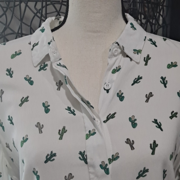 Per Se Size Medium Cactus Print White Button Up Tunic Long Sleeve - Picture 2 of 11